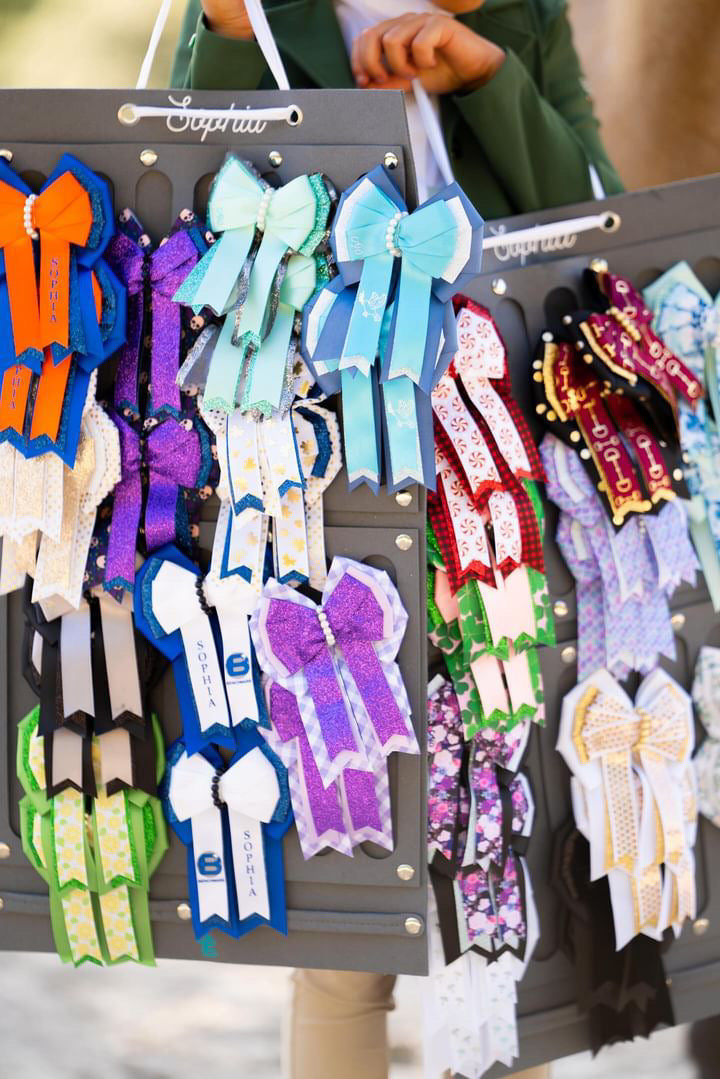 #LuckyShowTheBows Wall Display
