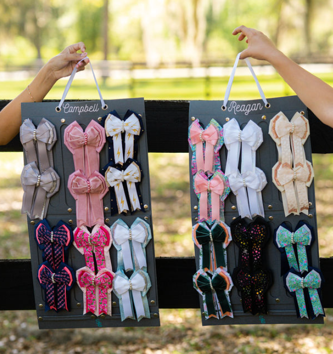 #LuckyShowTheBows Wall Display